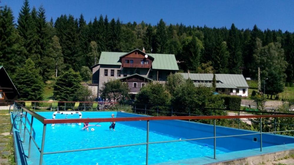 Hotel Maredis Rero Korenov Bagian luar foto
